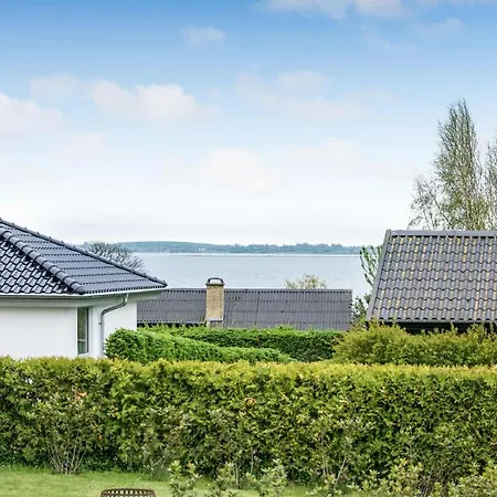 Three-bedroom Holiday In Vakantiehuis *